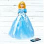 Музыкальная кукла «Мери» в голубом платье, поёт, танцует, рассказывает стихи и сказки, управляется с пульта